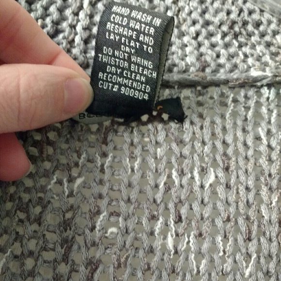 BCBGMaxAzria gray sweater size large - Picture 3 of 5